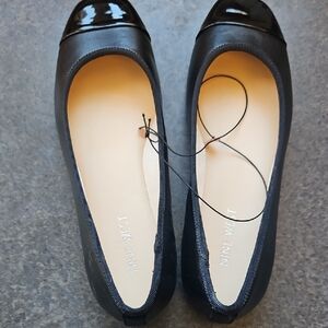 Nine West Black Patent Toe Flats